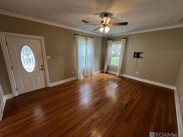 2179 Hollydale Ave, Baton Rouge, LA 70808