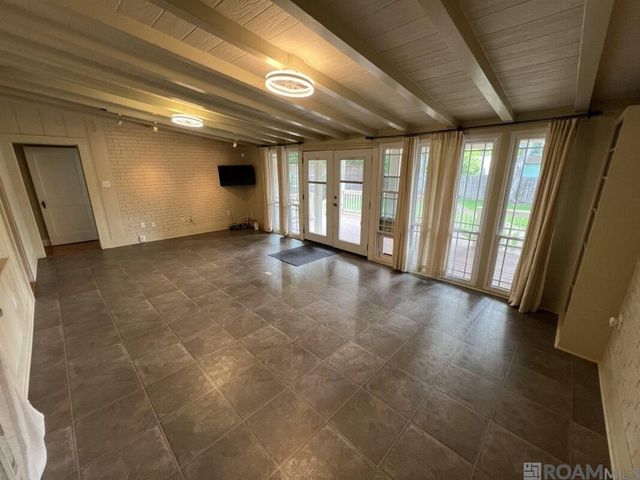 2179 Hollydale Ave, Baton Rouge, LA 70808