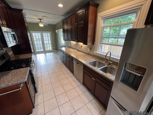 2179 Hollydale Ave, Baton Rouge, LA 70808