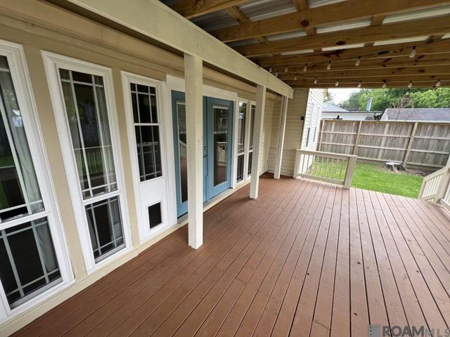 2179 Hollydale Ave, Baton Rouge, LA 70808