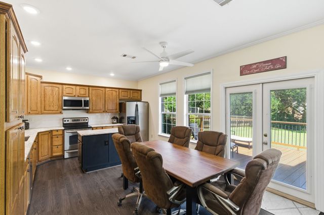 2230 Lake Coves Drive, Flower Mound, TX 75022