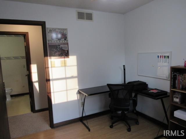 3110 Shadywood Lane, Evansville, IN 47712