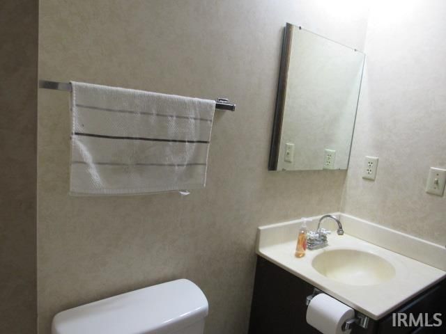 3110 Shadywood Lane, Evansville, IN 47712