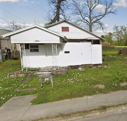 8006 Lockwood Drive, Houston, TX 77016