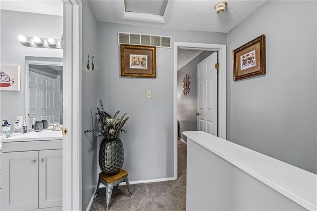 545 Winesap Ct, South Fayette, PA 15017