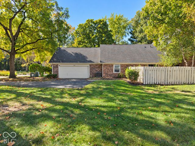 9110 Waymen Drive, Indianapolis, IN 46268