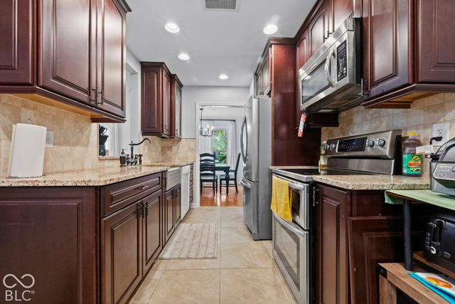 9110 Waymen Drive, Indianapolis, IN 46268