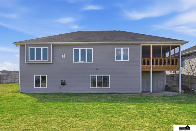 7272 Fuji Lane, Lincoln, NE 68516