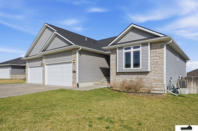 7272 Fuji Lane, Lincoln, NE 68516