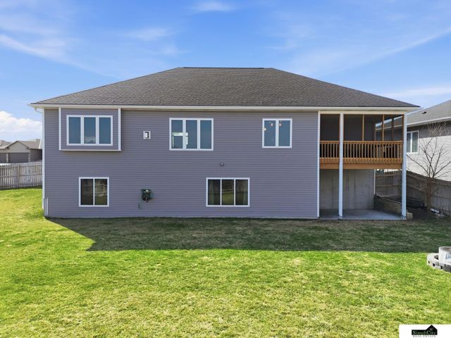 7272 Fuji Lane, Lincoln, NE 68516