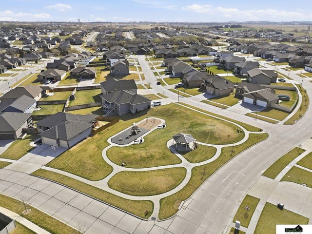 7272 Fuji Lane, Lincoln, NE 68516