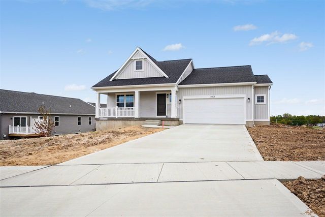 4904 Bethpage Drive, Comstock Park, MI 49321