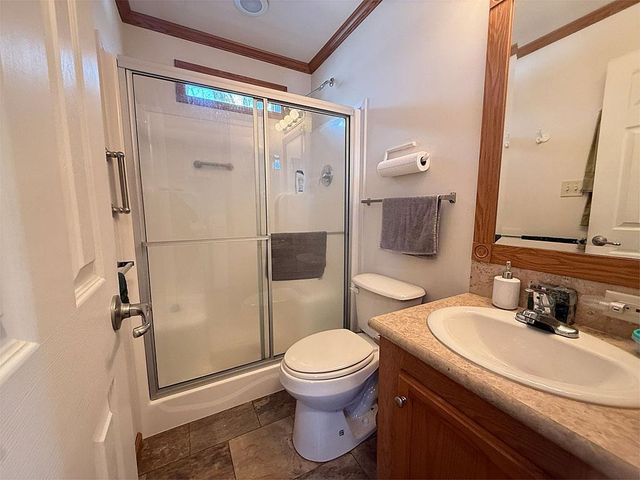 10 Sevigny Road, Castleton, VT 05735