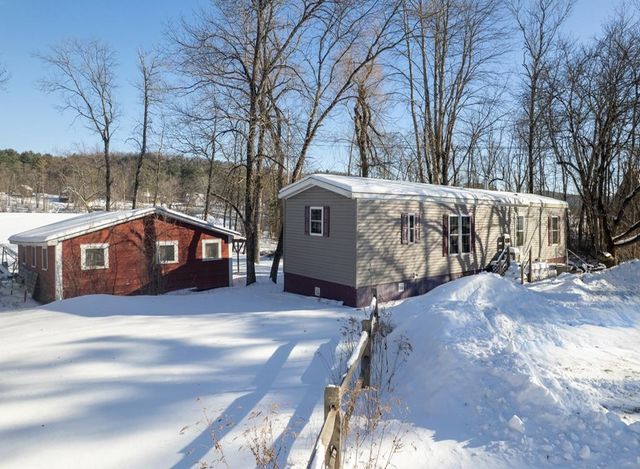 10 Sevigny Road, Castleton, VT 05735