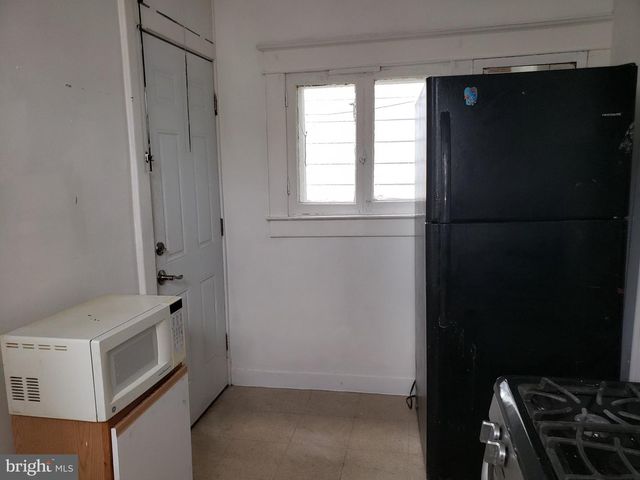3102 CLIFTMONT AVE, Baltimore, MD 21213