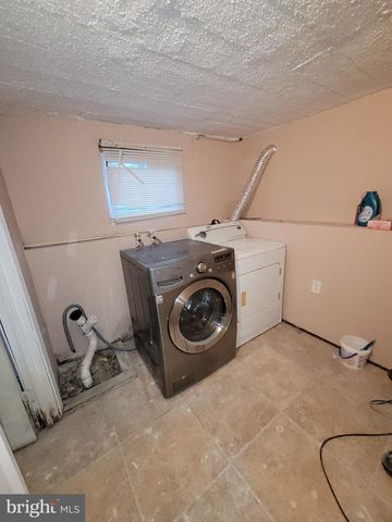 3102 CLIFTMONT AVE, Baltimore, MD 21213