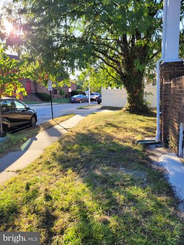 3102 CLIFTMONT AVE, Baltimore, MD 21213