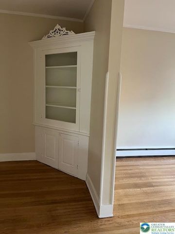 27 North 2nd 3, Easton, PA 18042