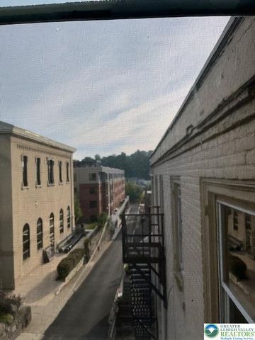 27 North 2nd 3, Easton, PA 18042