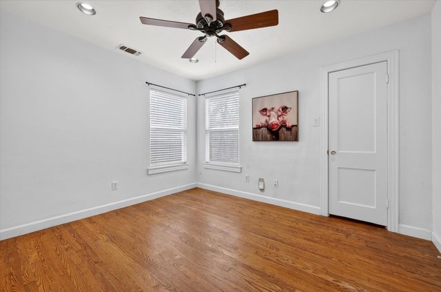 4029 Lovell Avenue, Fort Worth, TX 76107