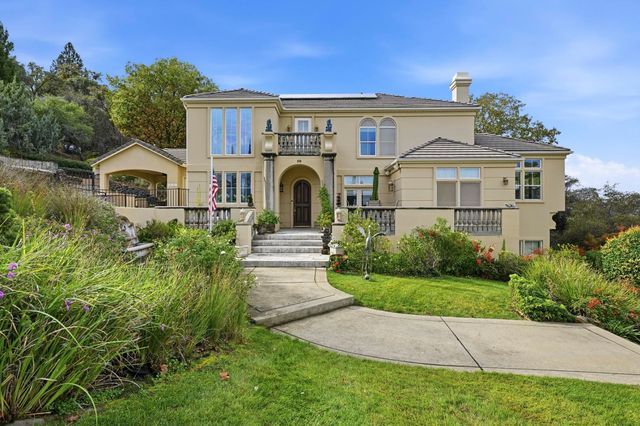 80 Whittington Dr, Newcastle, CA 95658