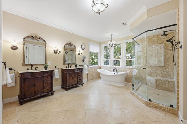 80 Whittington Dr, Newcastle, CA 95658