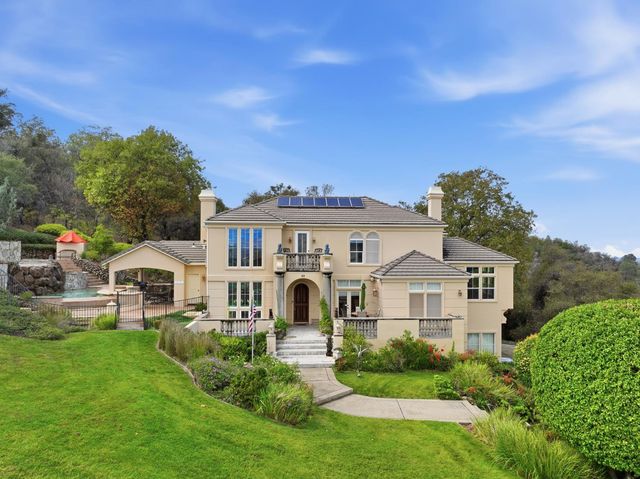 80 Whittington Dr, Newcastle, CA 95658