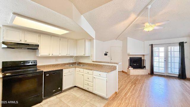 16402 N 31ST Street 236, Phoenix, AZ 85032