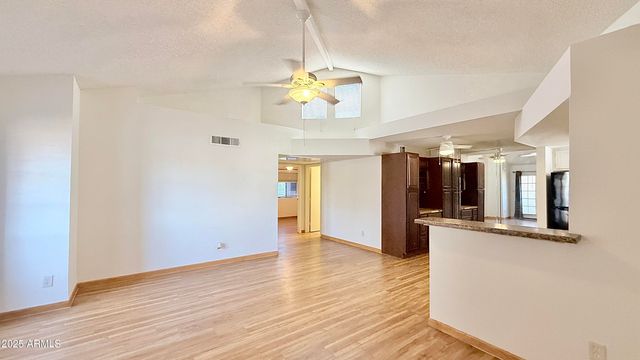 16402 N 31ST Street 236, Phoenix, AZ 85032