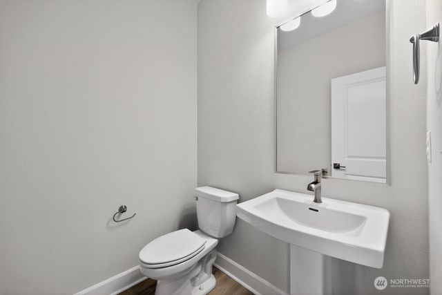 2704 Bowthorpe Street SE, Lacey, WA 98513