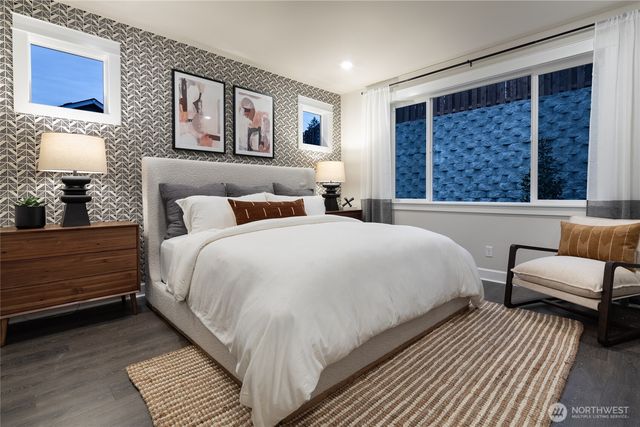 2704 Bowthorpe Street SE, Lacey, WA 98513