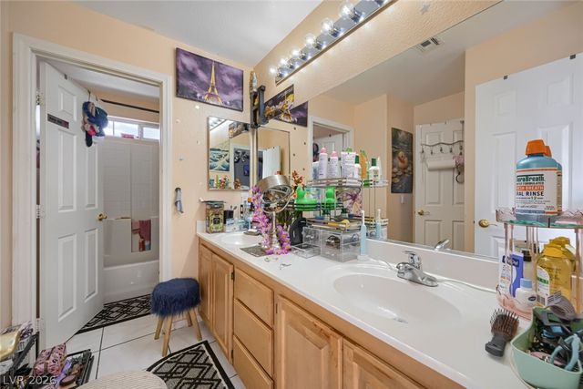 4508 Sandstone Vista Court, North Las Vegas, NV 89031