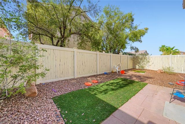 4508 Sandstone Vista Court, North Las Vegas, NV 89031