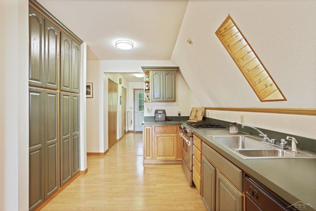 5196 Beachwood Drive, Standish, MI 48658