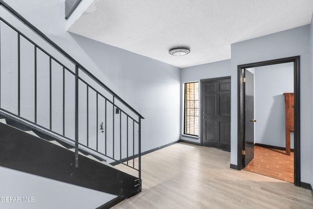 4614 N Stanton Street F38, El Paso, TX 79902