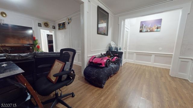 222 Weequahic Ave, Newark City, NJ 07112