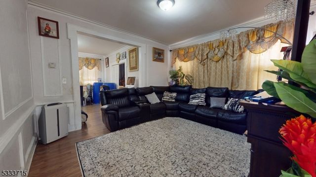222 Weequahic Ave, Newark City, NJ 07112