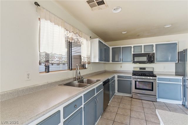 5362 Walcott Drive, Las Vegas, NV 89118