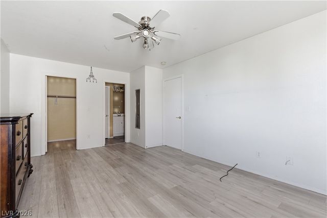 5362 Walcott Drive, Las Vegas, NV 89118