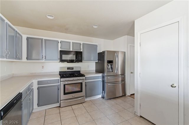 5362 Walcott Drive, Las Vegas, NV 89118