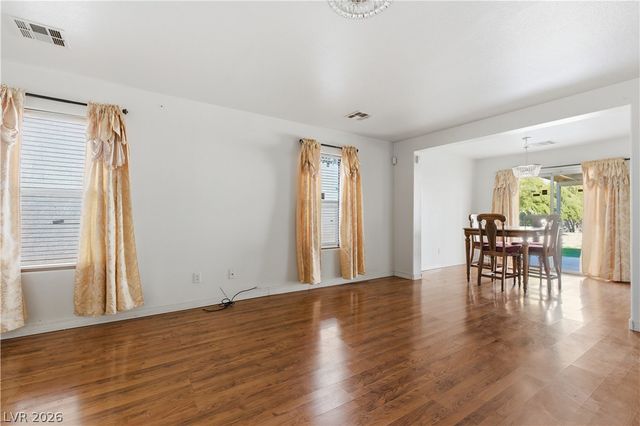 5362 Walcott Drive, Las Vegas, NV 89118