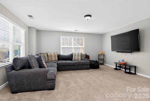 17320 Belmont Stakes Lane, Charlotte, NC 28278