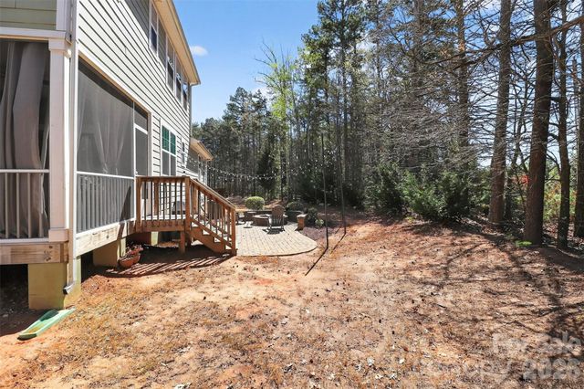 17320 Belmont Stakes Lane, Charlotte, NC 28278