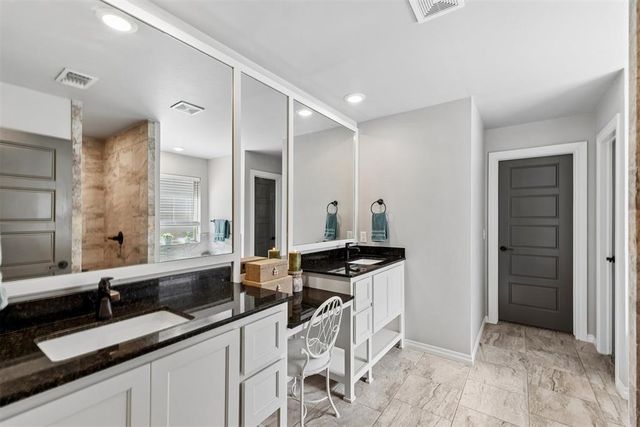 9040 NW 119th Street, Yukon, OK 73099