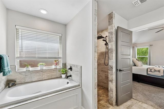 9040 NW 119th Street, Yukon, OK 73099