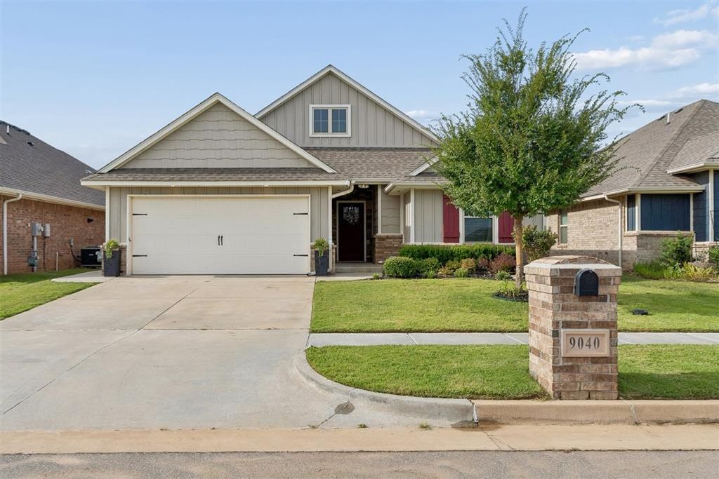 9040 NW 119th Street, Yukon, OK 73099