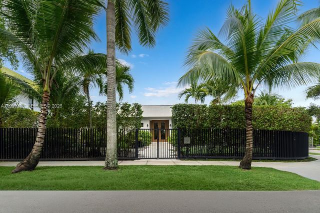 70 Samana Dr, Miami, FL 33133