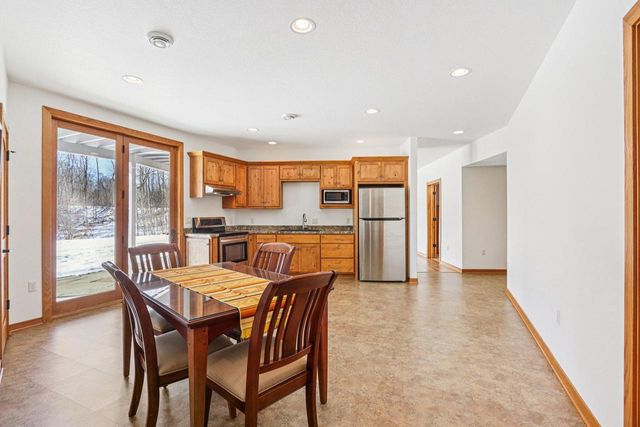 W9160 Deer ROAD, Cascade, WI 53011