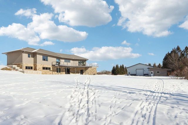W9160 Deer ROAD, Cascade, WI 53011