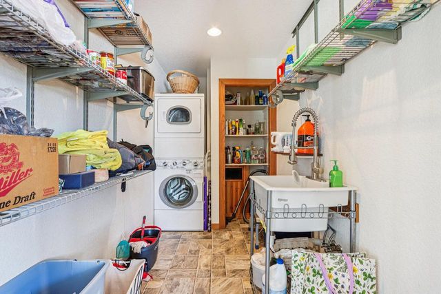W9160 Deer ROAD, Cascade, WI 53011